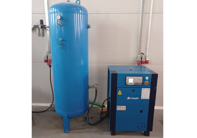 Vijčani kompresor CompAir L11, 11 kW